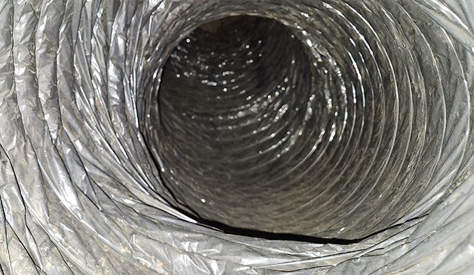 dirty duct pipe